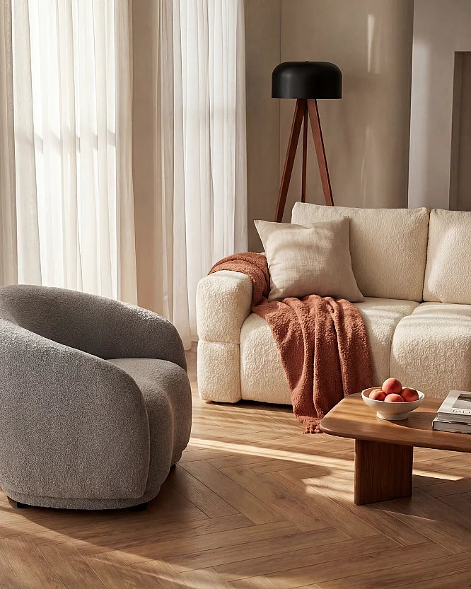 Seating & Sofas