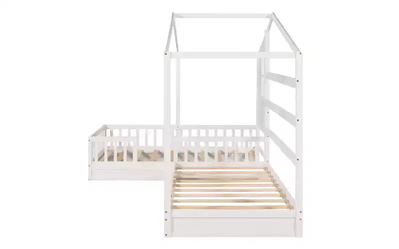 Letto a castello a forma di L in legno per bambini, con recinzione e rete a doghe per camera da letto