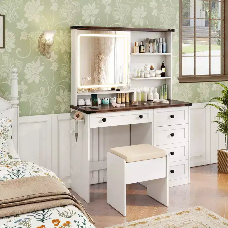 Set toeletta da fattoria con specchio e luci, tavolo da trucco e sedia